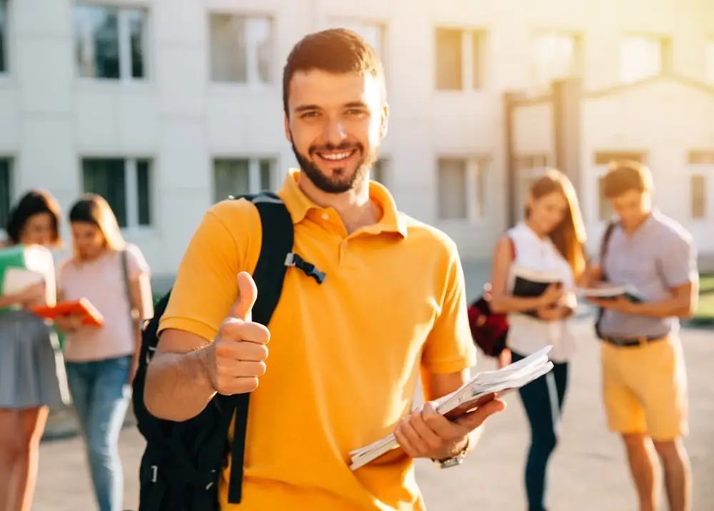 * В расчетах используются средние данные по России