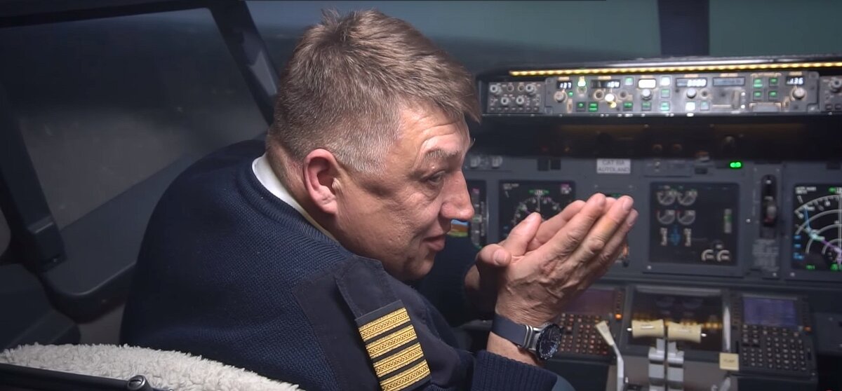 Алексей Кочемасов командир самолета, авиакомпании "Победа"