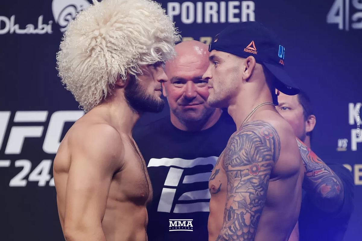 Бой даби даби. Хабиб Нурмагомедов vs Дастин Порье. Портье Хабиб. UFC Хабиб Нурмагомедов vs Doston porier. Хабиб Нурмагомедов Дастин Порье битва взглядов.