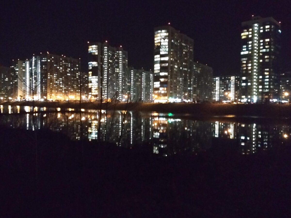 Ярыгинская набережная. Ночной Красноярск