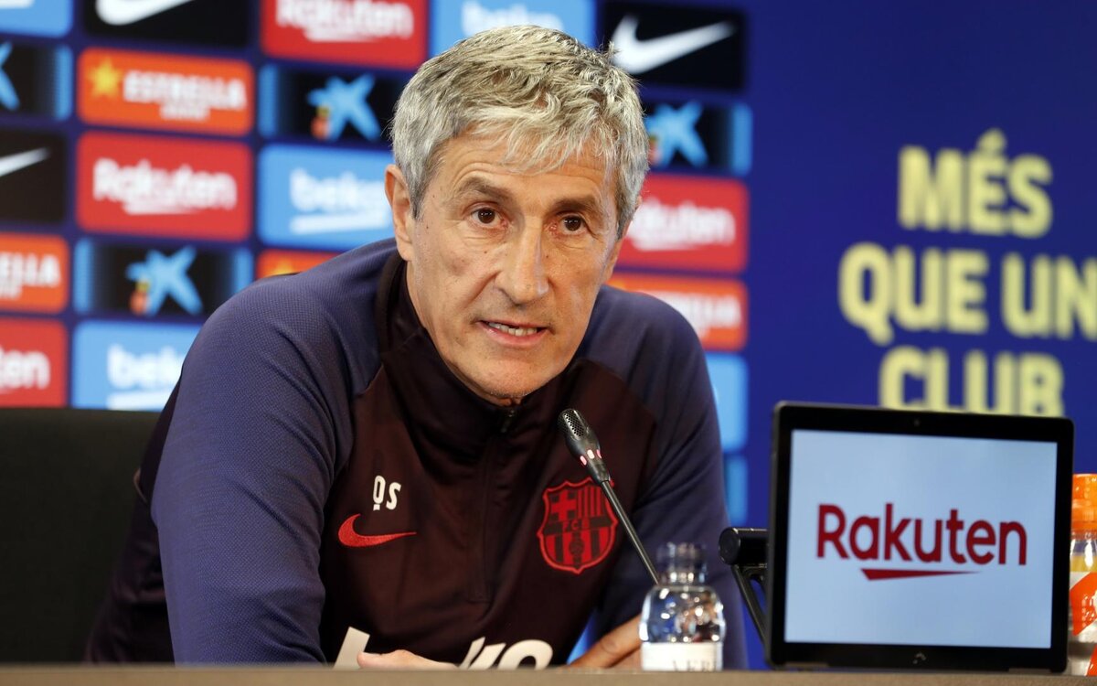 Кике Сетьен: «Нас ждет трудный матч. Леганес не будет сдаваться просто так. Мы же, в свою очередь, должны уметь справляться с контратаками соперника лучше, чем делали в прошлых играх. Работаем над этим» «Поражение от Валенсии было болезненным. Но наш настрой не изменился: завтра хотим выиграть. Поражения заставляют нас работать еще больше и развиваться  «Я доволен нынешним составом, но если будут новые подписания, с радостью поприветствую их в команде. Если трансферов не будет, то я, повторюсь, с радостью будут работать и с нынешним подбором игроков»  «У нас было всего 6 тренировок. Разумеется, за такой короткий промежуток времени сложно наблюдать существенные изменения в игре. Изменения — это нормальный и постепенный процесс»