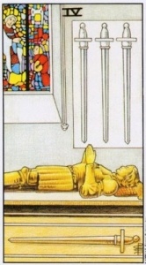 ЧЕТВЕРКА МЕЧЕЙ. Заточение Гробница, Отдохновение после битвы (и перед новой битвой), «Рыцарь переводит дух и просит Бога о помощи», Перемирие, Размышление