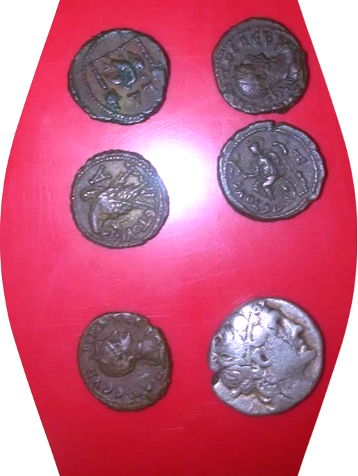 монеты бронза и серебро (источник moantiquities)