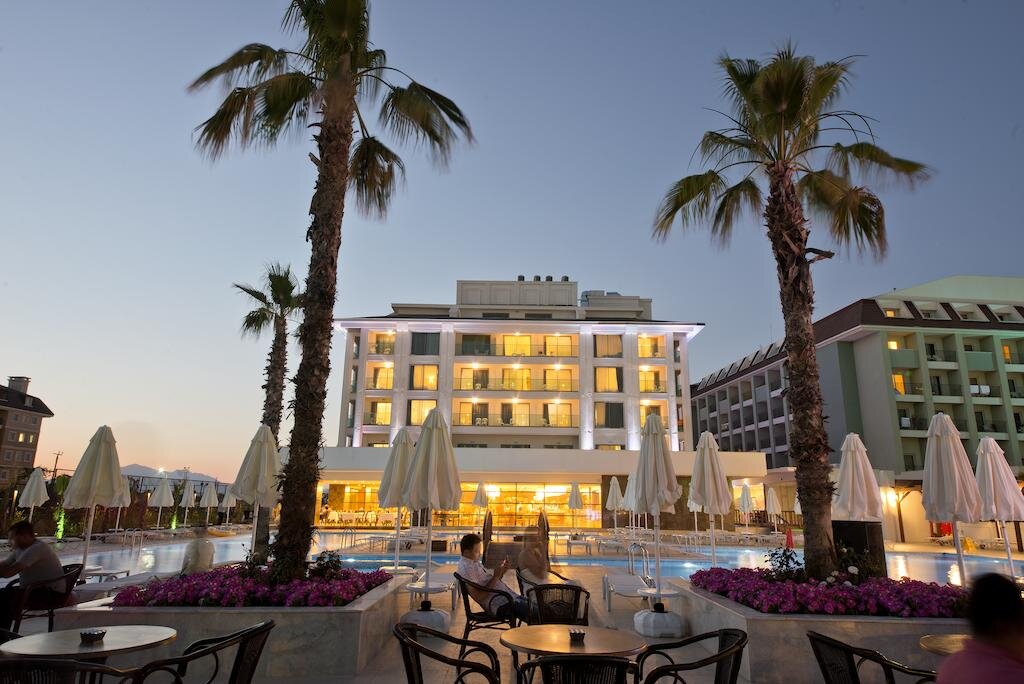 фото https://q-cf.bstatic.com/images/hotel/max1024x768/267/26740033.jpg