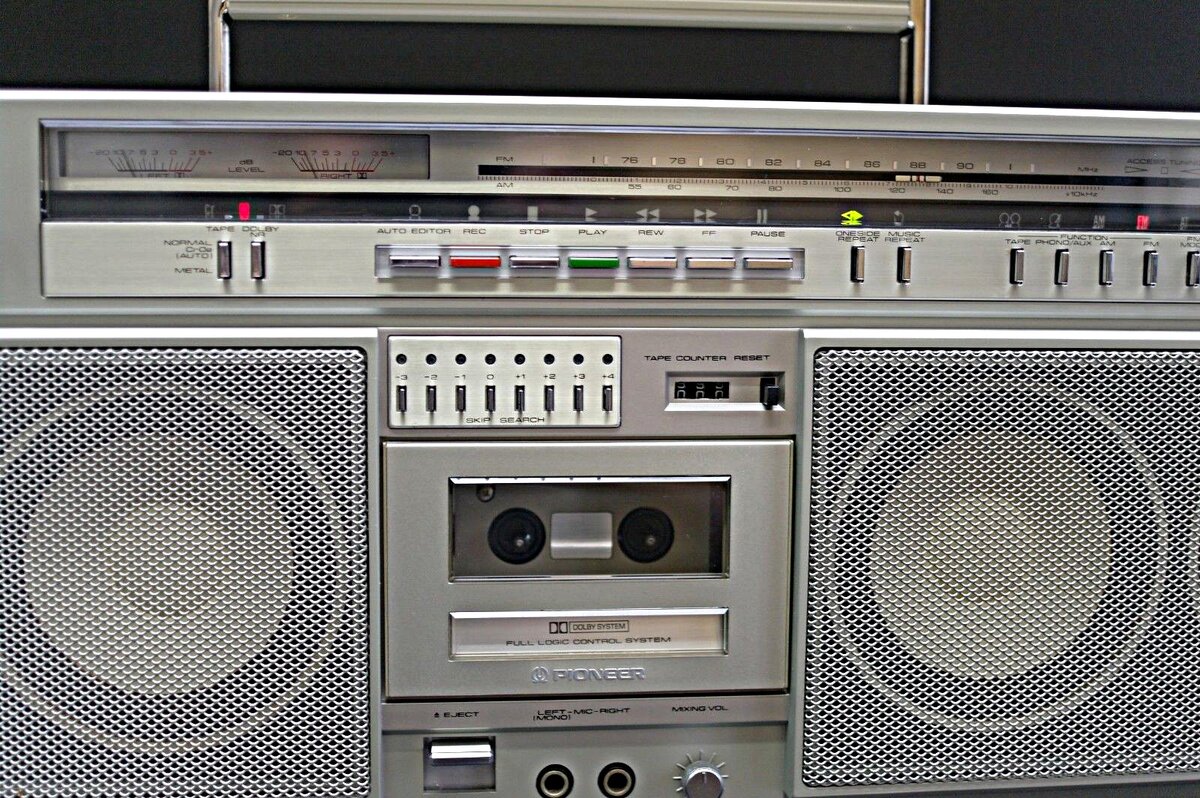 магнитофон sanyo m2670f. коллекция советских магнитофонов. китайская аудиотехника. коллекция кассетных магнитофонов. винтажные магнитолы.