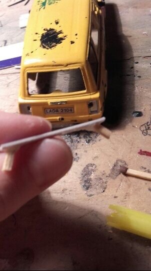 Подготовка машины к установлению багажника.