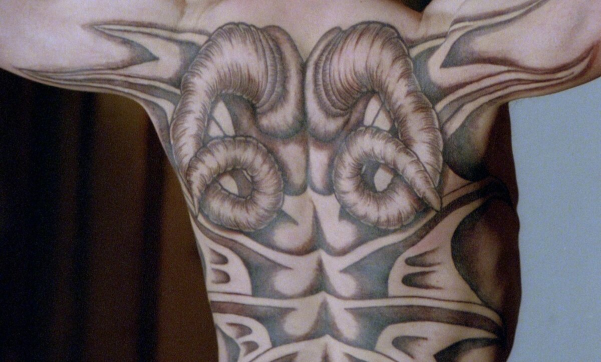 Татуировка Френсиса Долархайда из к/ф "Красный дракон" 2002 