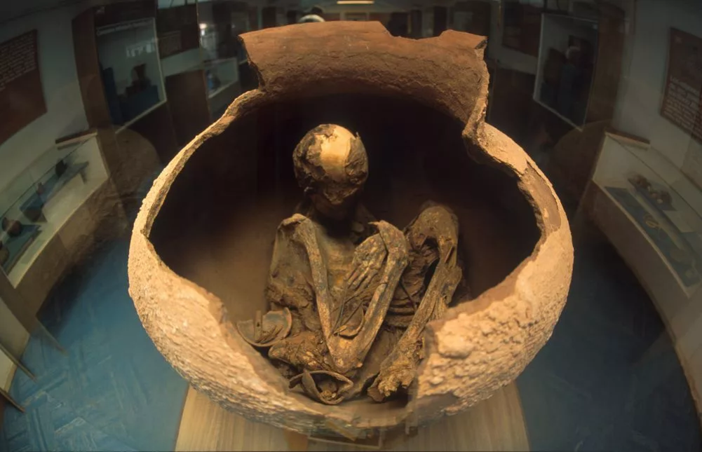 Мумия карлика из гор Сан-Педро. Very mummy