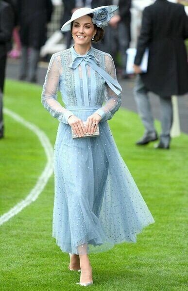 Кейт Миддлтон в наряде от Эли Сааб