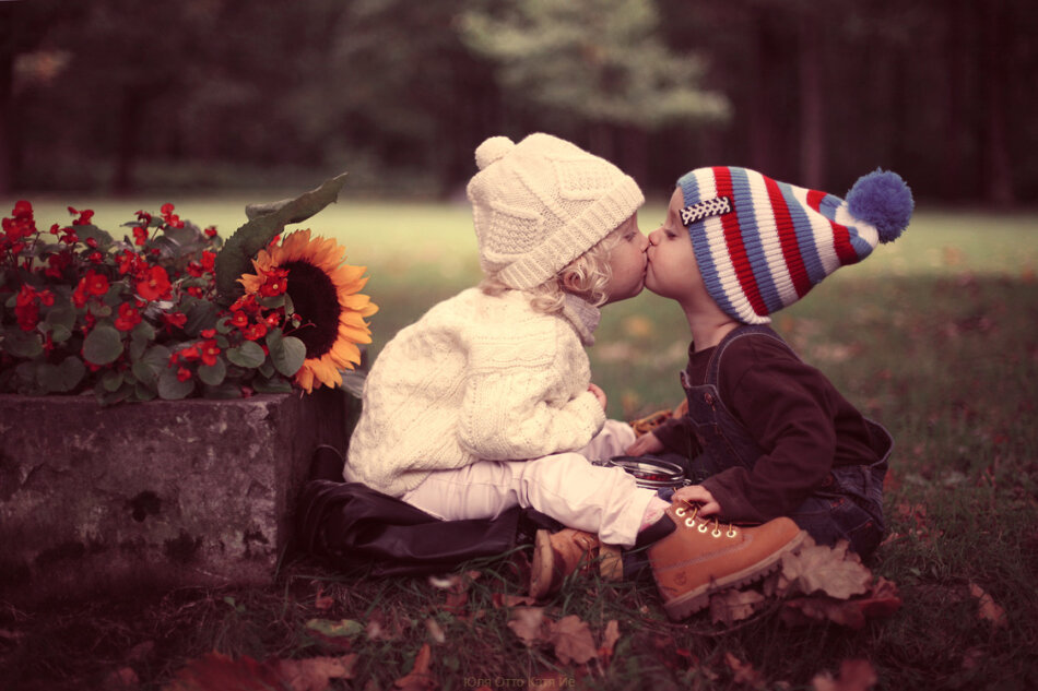 Способность выстраивать отношения в паре закладывается с детства.