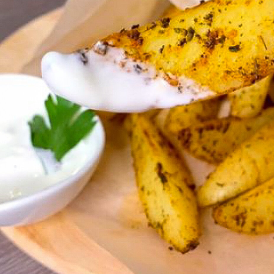 Картошка по-деревенски.