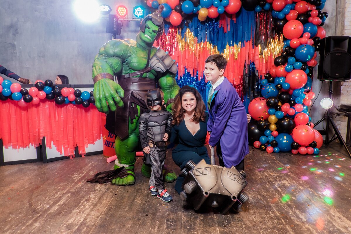 Елена Шевцова и дети