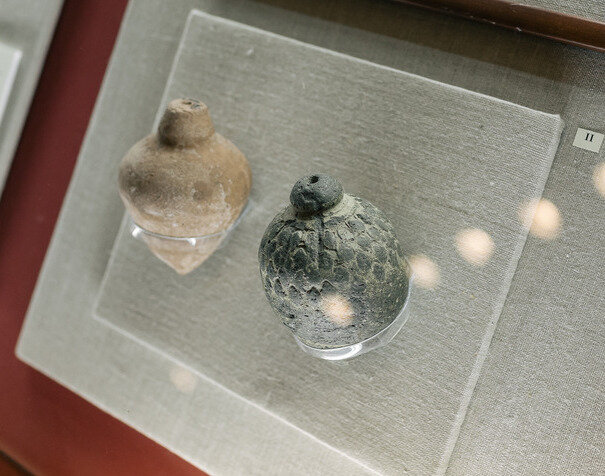 Сфероконусы XI – XIV вв. Красноглиняный булгарского производства, сероглиняный импортный 