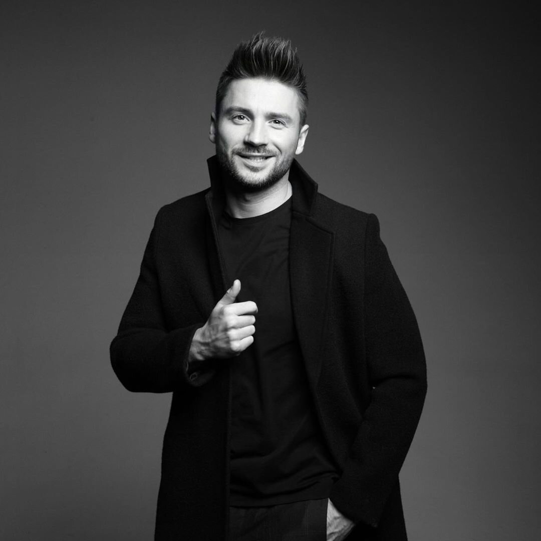 1 сингл выйдет через 3тнеделе 