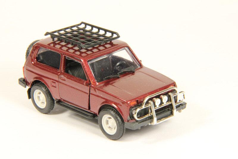 Ваз 21213 - "венец" творения АГАТа, окончательно похоронивший идею исходной формы.