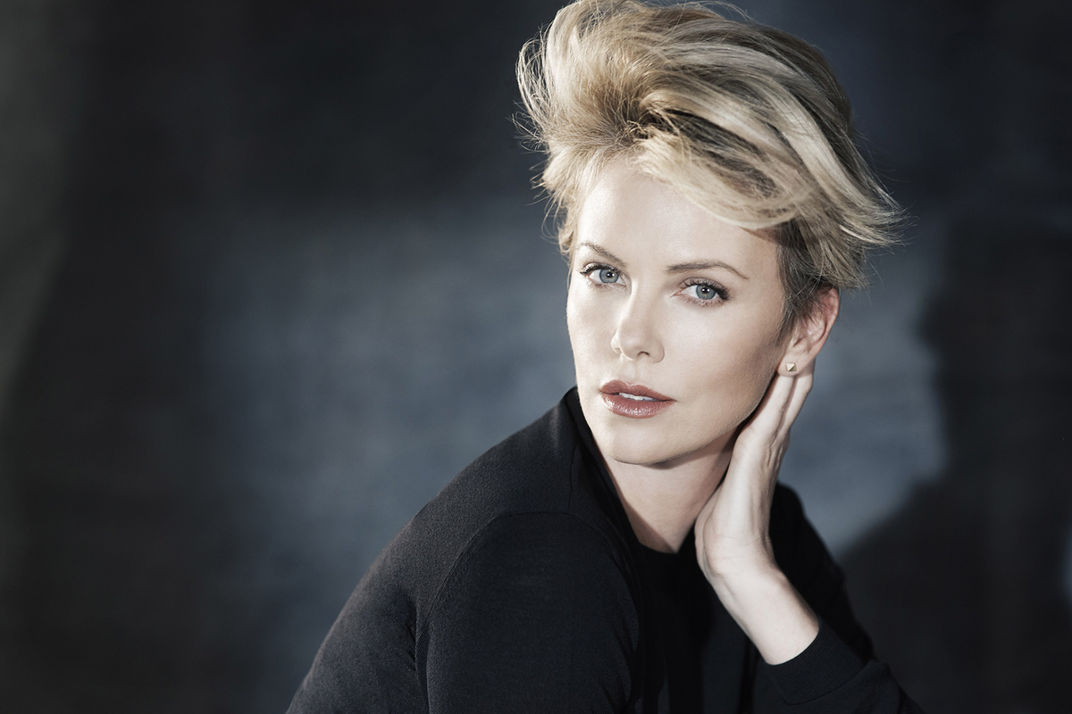 T h r o n. Шарли́з Те́рон. Charlize Theron. Шарлиз Терон Charlize Theron. Шарлиз Террон фото