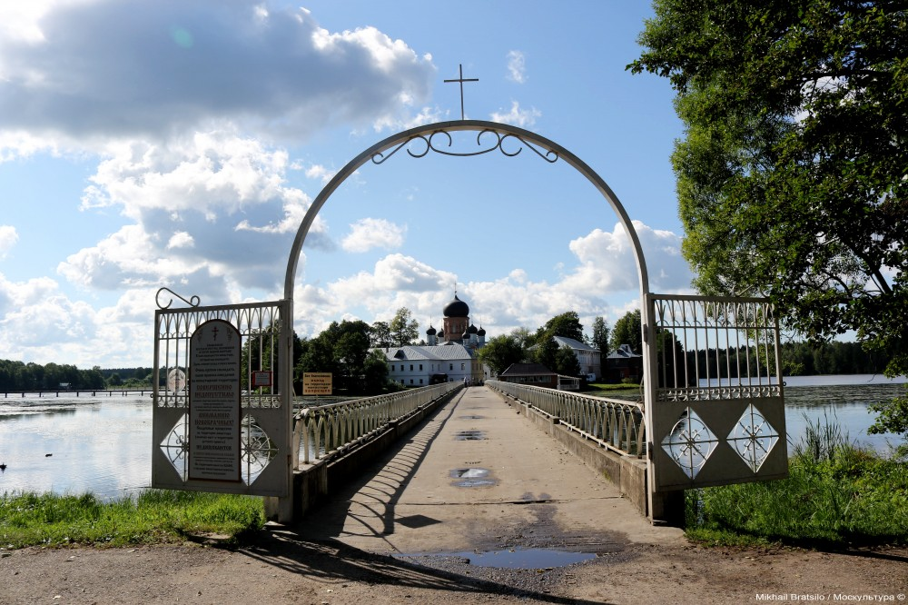 Покровская Введенская островная пустынь