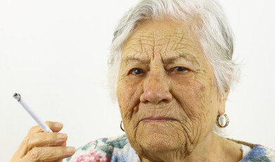 Седые волосы - не самое страшное последствие курения