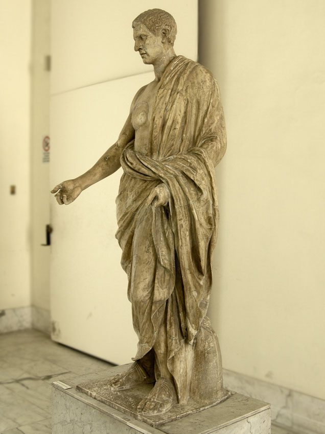 Деметрий Фалерский. Античная статуя. Источник: http://ancientrome.ru/art/artwork/img.htm?id=2584