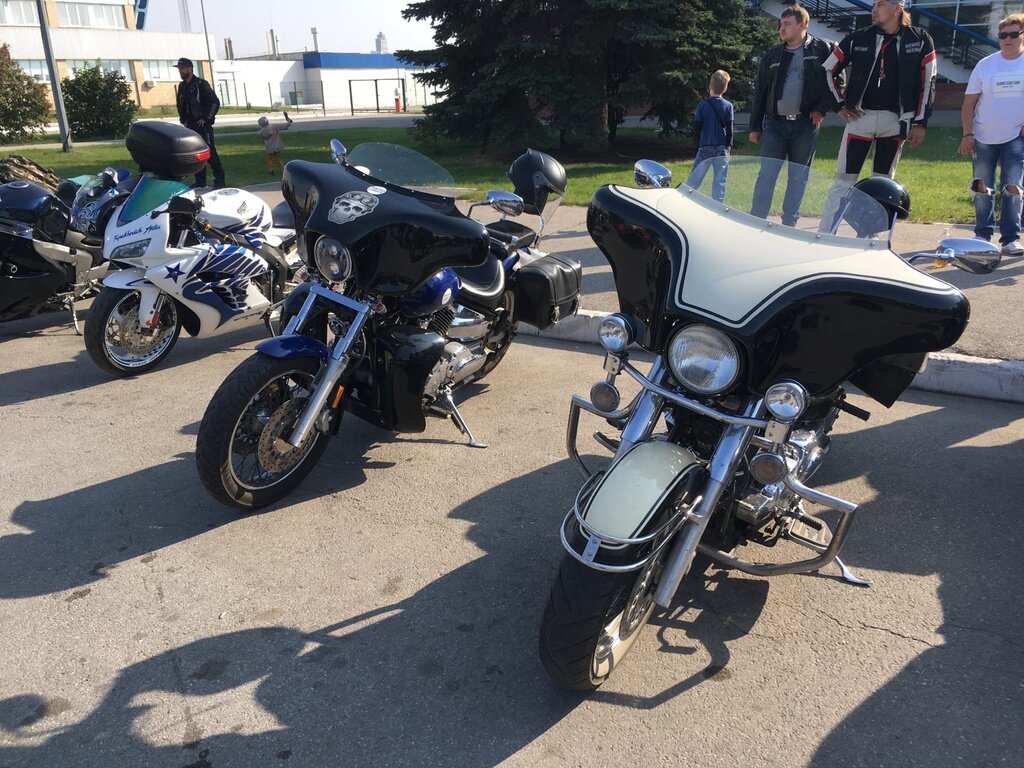 Drag Star Custom 1100 b Drag Star Classic 1100