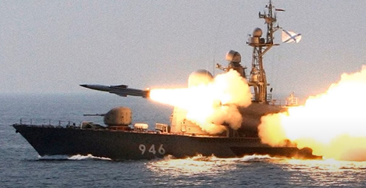 Рис.1. Пуск гиперзвуковой ракеты морского базирования «Циркон» 