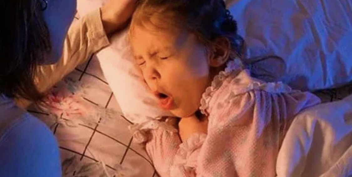 Кашель ночью у ребенка 3 года. Ночной кашель у ребенка. Ночные пароксизмы у детей.