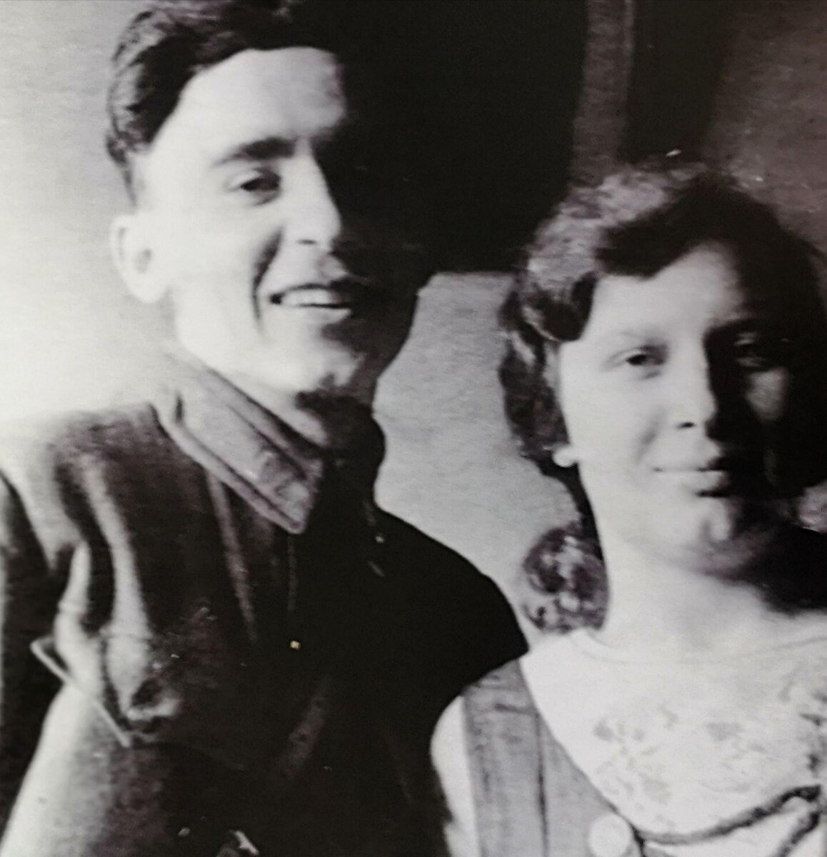 Семья Калининых 1942 год.