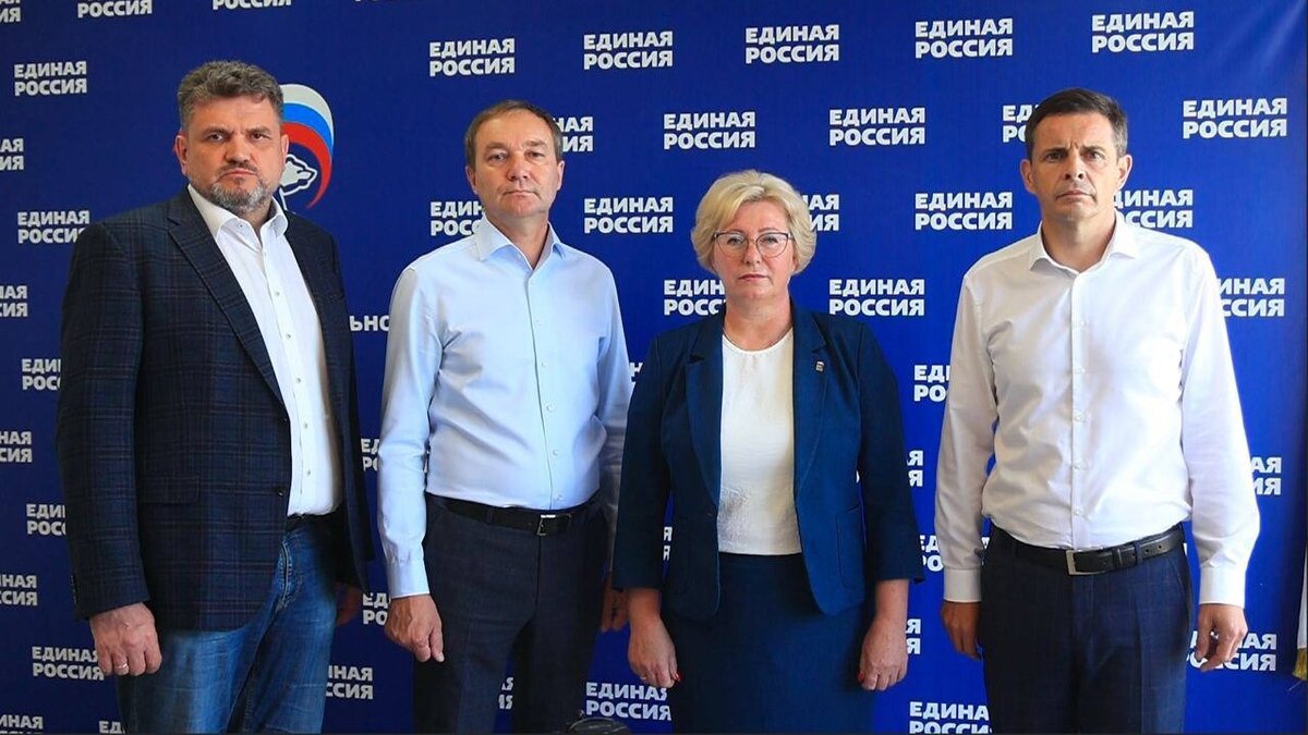     Представители «Единой России» обратились к жителям республики.