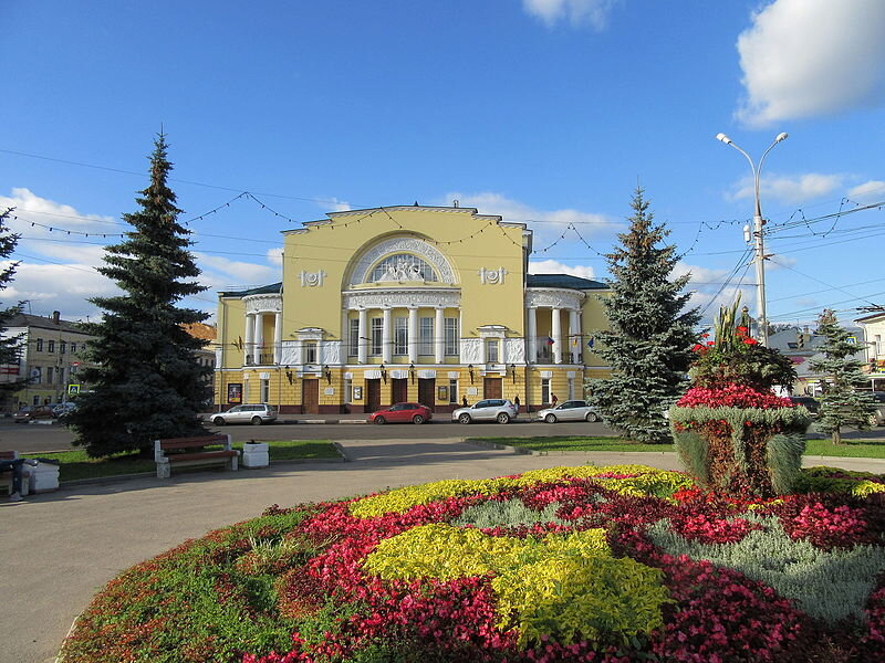 Волковский театр в ярославле фото