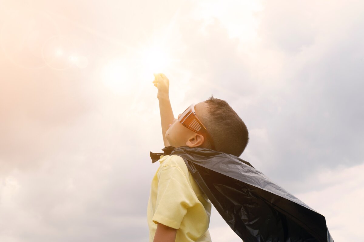 https://www.pexels.com/photo/boy-child-clouds-kid-346796/ 