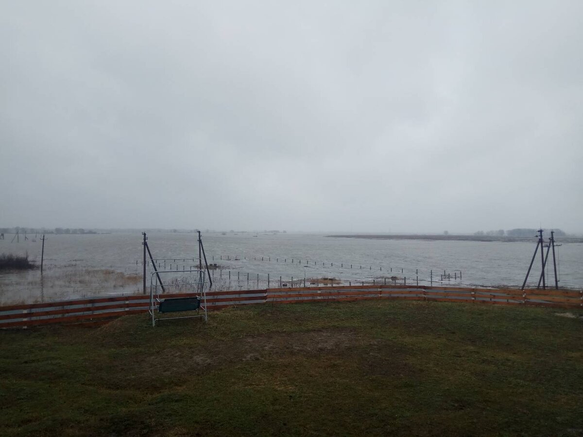 вид на разлив