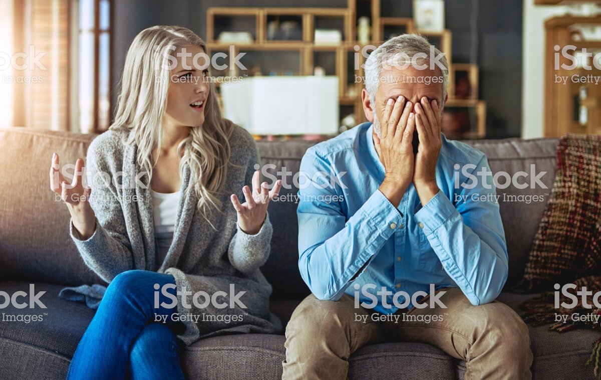 https://www.istockphoto.com/ru/%D1%84%D0%BE%D1%82%D0%BE/theyve-got-frustrations-and-anger-to-vent-at-each-other-gm684021960-125717659