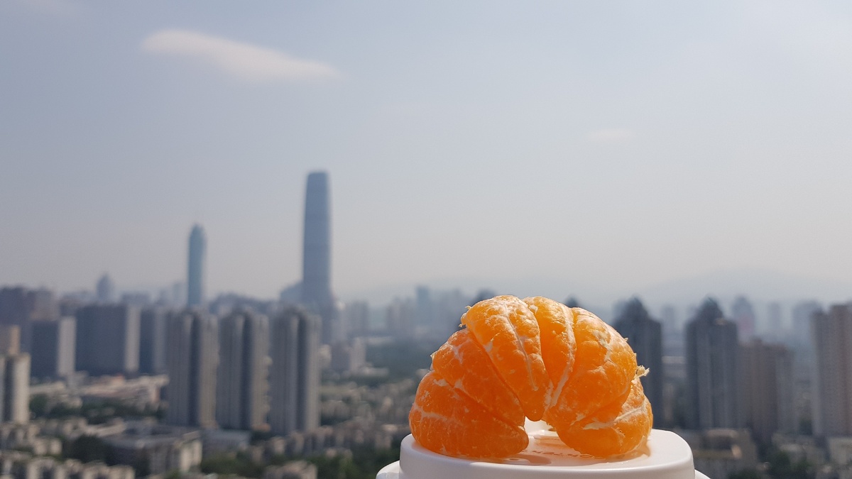 Язык мой - фрукт мой.