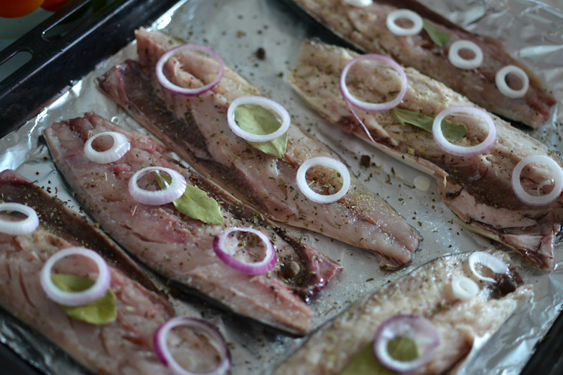 добавляем специи, соль по вкусу