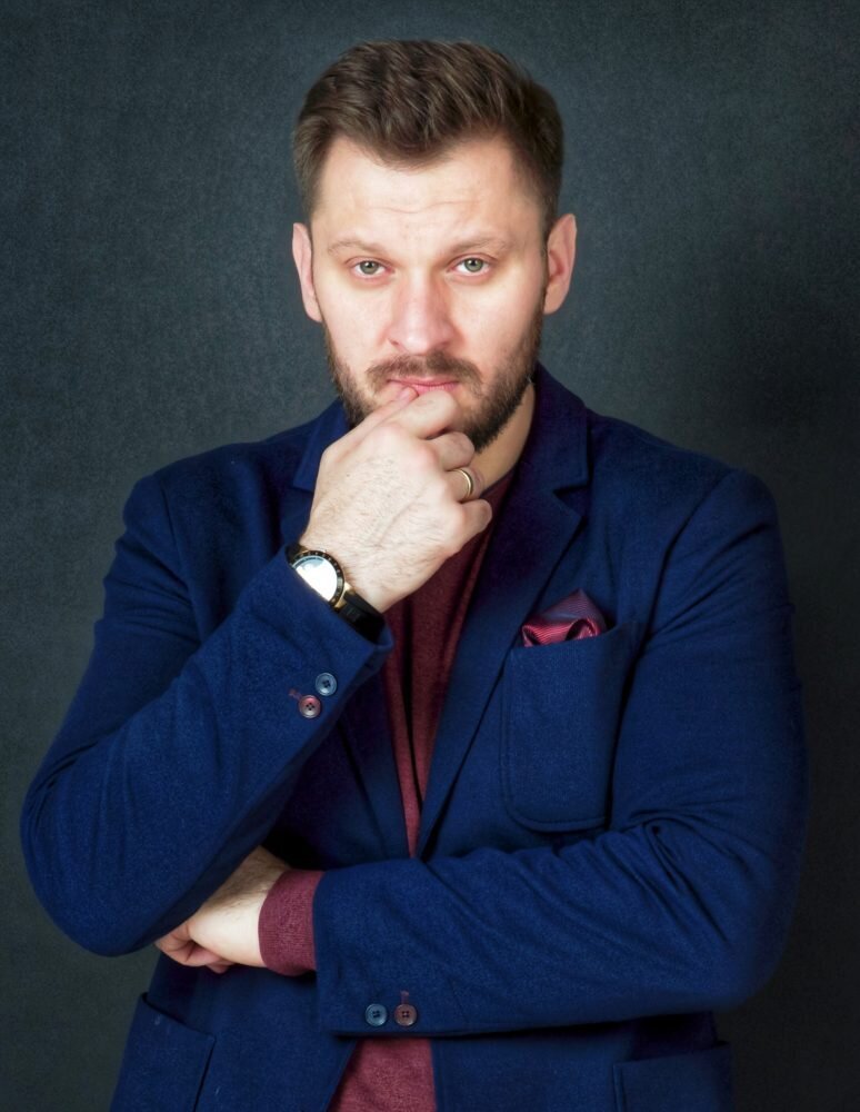 Марк Бартон