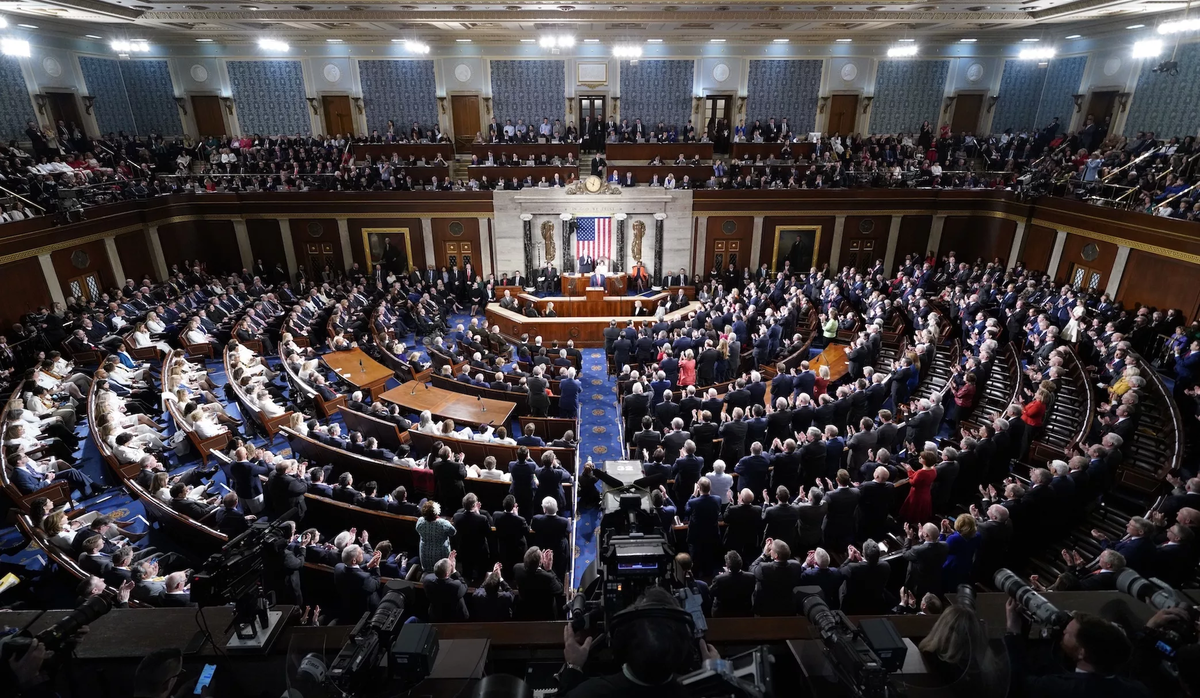 В какой стране парламент. Собрание конгресса США. Заседание конгресса США. Палата представителей США И Сенат США. Две палаты конгресса США.