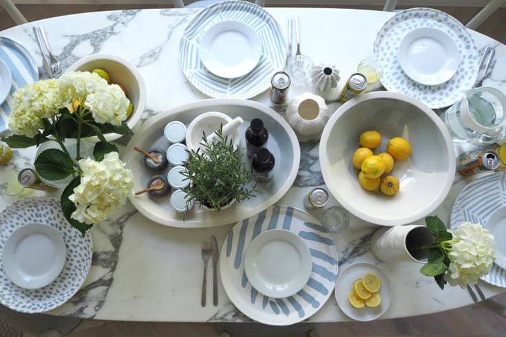 Летняя сервировка стола. Фото из интернета