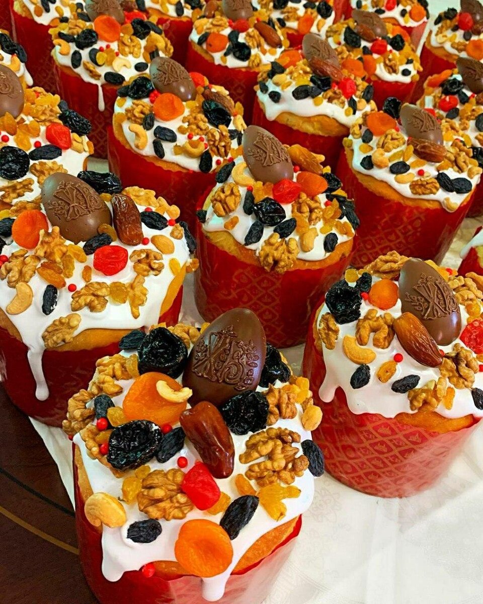 Фото с инстаграма. Чудо куличи