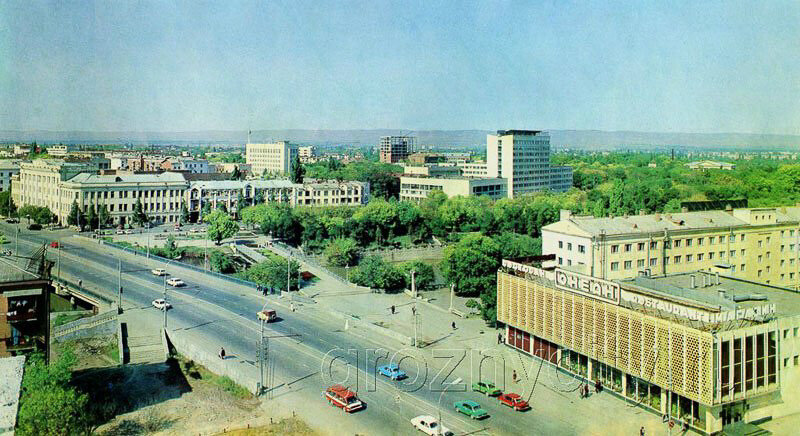Площадь ленина грозный