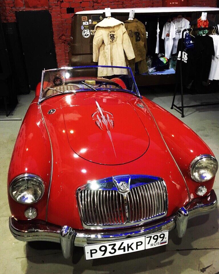 Что такое пинстрайпинг? И почему люди готовы хорошо платить за него ...