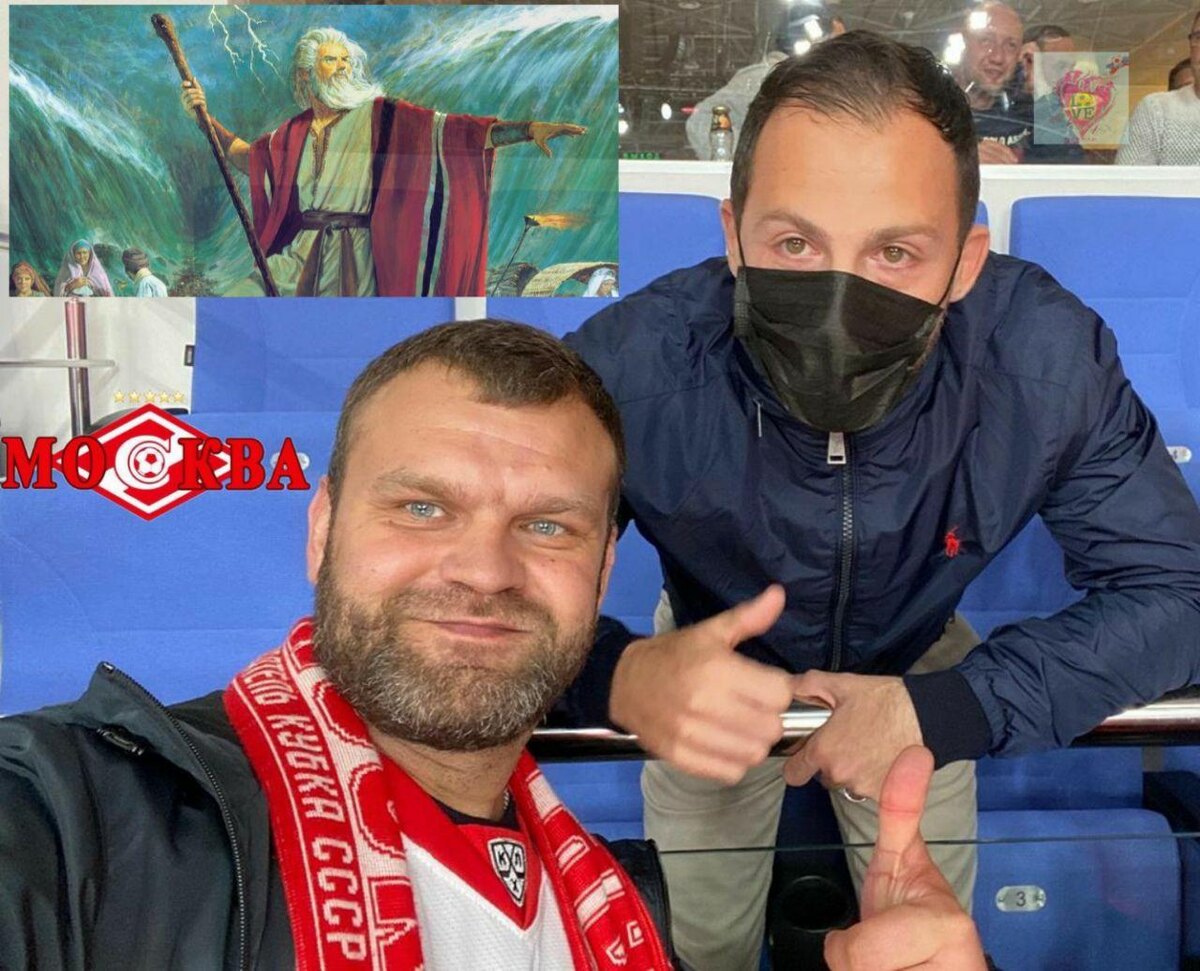 А знали ли Вы,что еще когда Тедеско тренировал "Шальке", то он хотел Мозеса в свою команду? Еще с тех пор Доменико питает интерес к нигерийцу, так что это не тот случай, когда привезли игрока и делай с ним,что  хочешь. Фото с архива товарища 