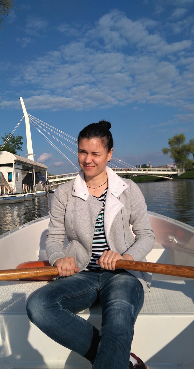 Фото из личного архива. Если часто болят ноги - нужно активировать обменные процессы в митохондриях икроножных мышц