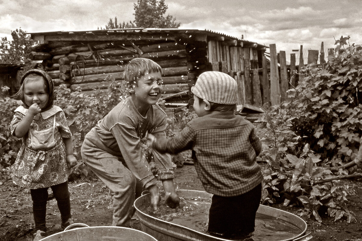 Наше детство было счастливым. Привожу свои аргументы | Планета Сибирь | Дзен