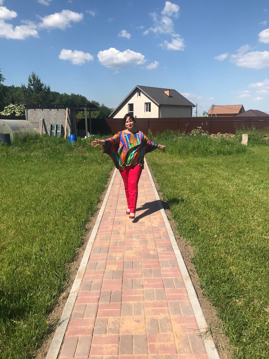 Теперь, во время ретроградного Меркурия, я всем говорю, давайте доделывать скорее, пока период хороший!)