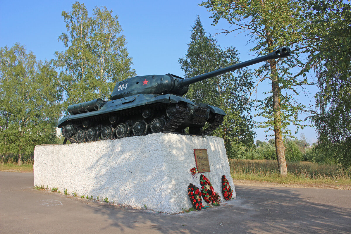 1 советский танк против 22-х немецких машин. Драматичный танковый бой 1941  года в посёлке Войсковицы | Олег Еверзов | Дзен