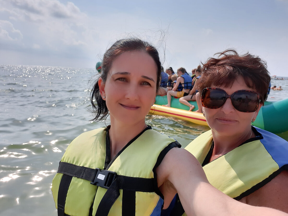 Готовимся к отъезду. Ждут только нас. 