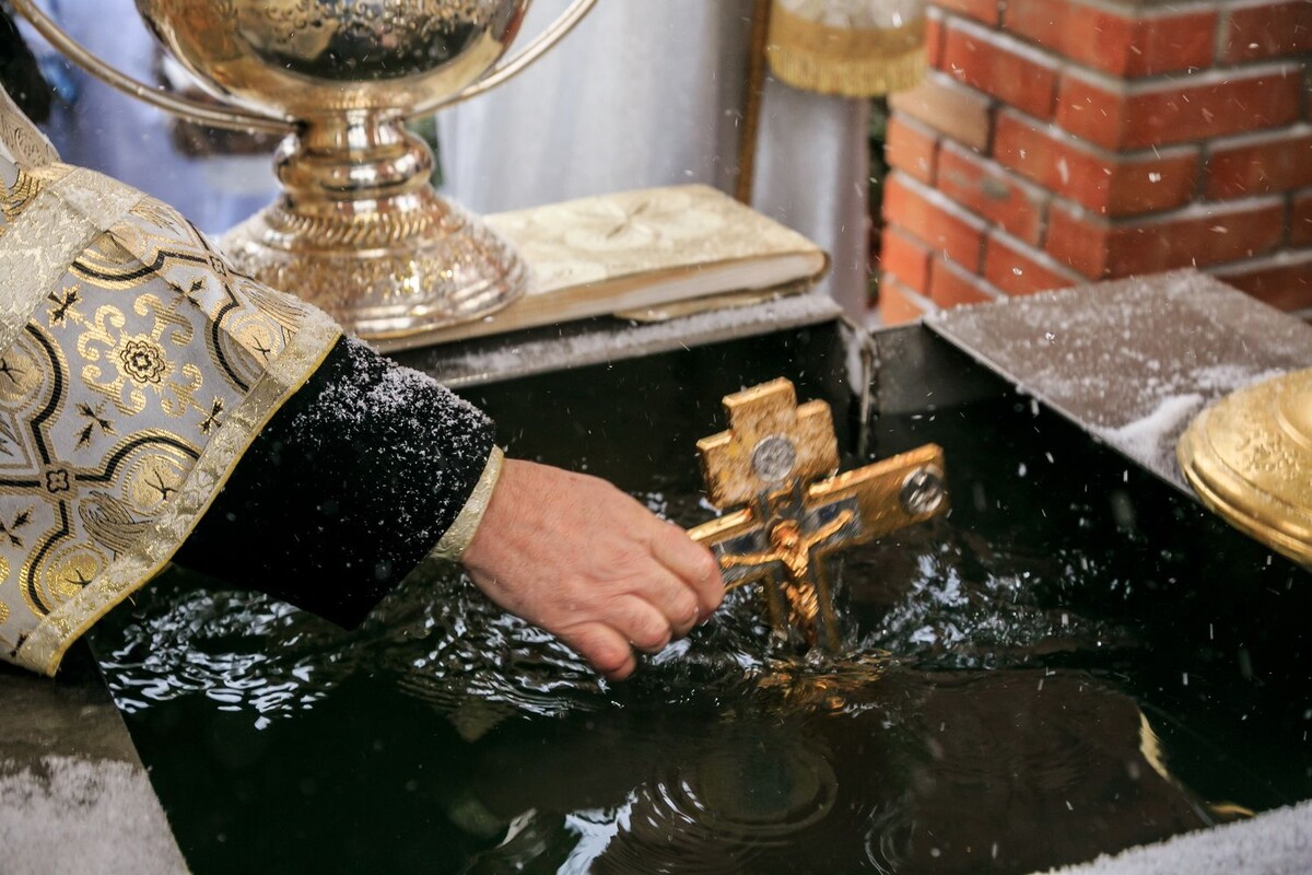Народно-христианский праздник Крещенский сочельник проходит 18 января.-2