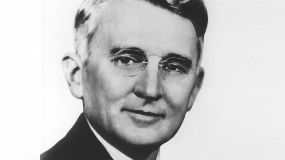 Дейл Карнеги