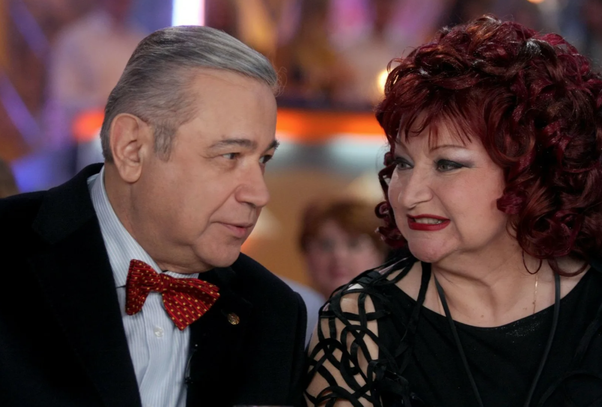 Елена Степаненко - талантливая актриса, пародистка, словом веселая женщина.-5