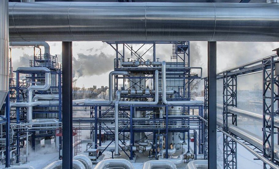 Строительство НПЗ под Новосибирском планировали начать еще в 2015 году. 